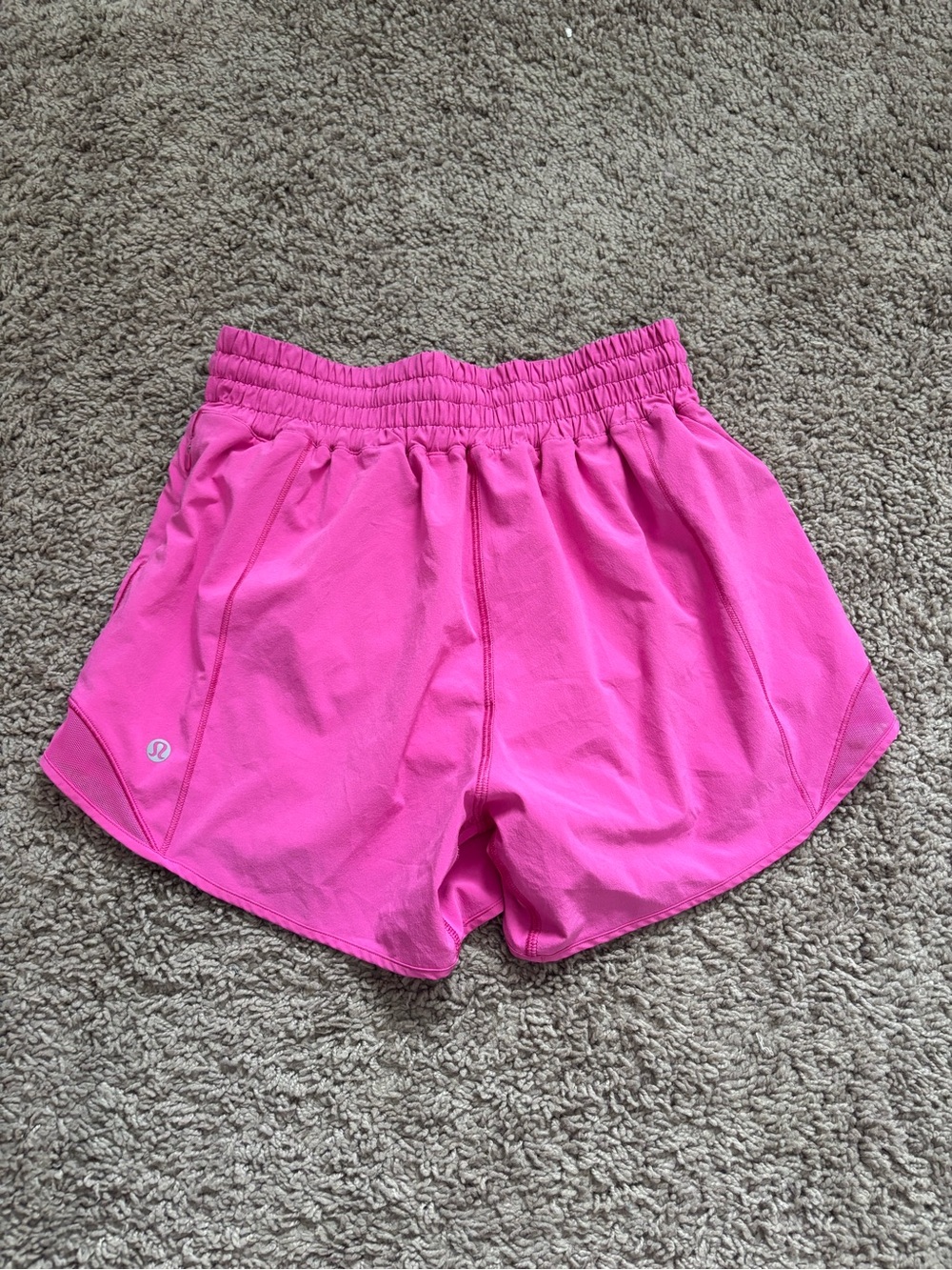 lululemon athletica Sonic Pink Hotty Hot Shorts - Picture 3 of 9